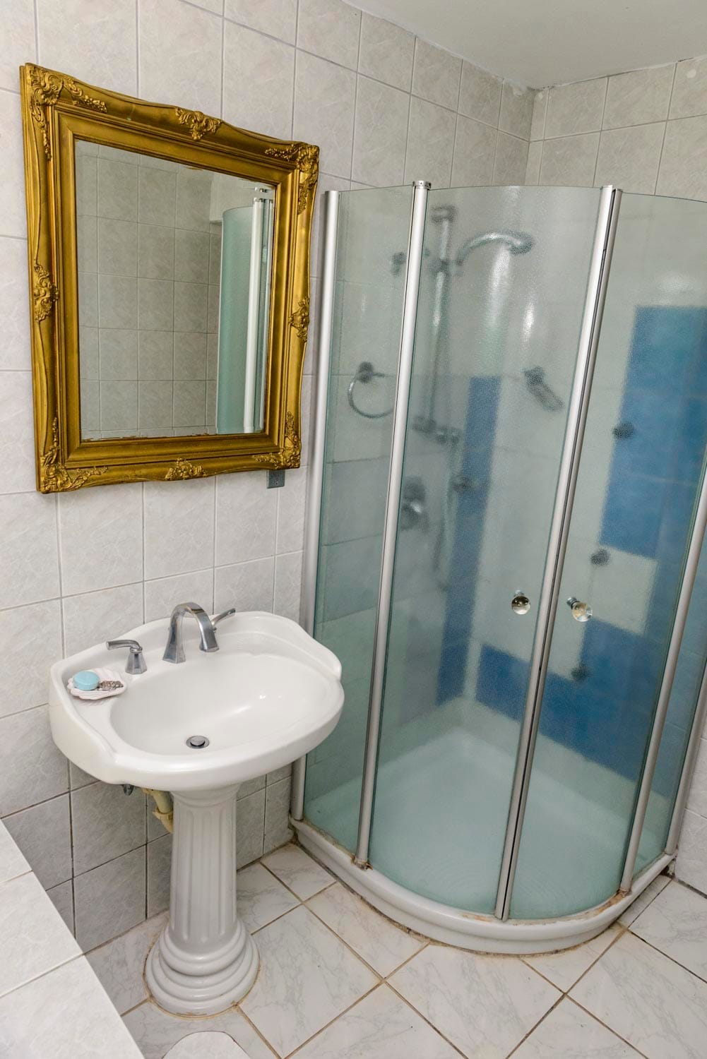 Hotel room details at Villa Sonate